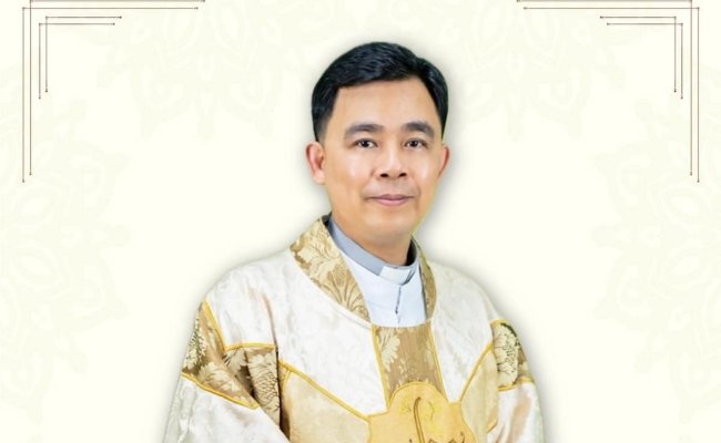 พระคุณเจ้าเปาโล ไตรรงค์ มุลตรี